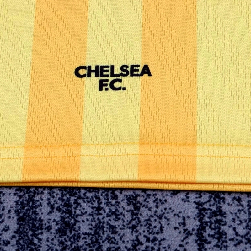 1995-97 CHELSEA AWAY KIDS KIT