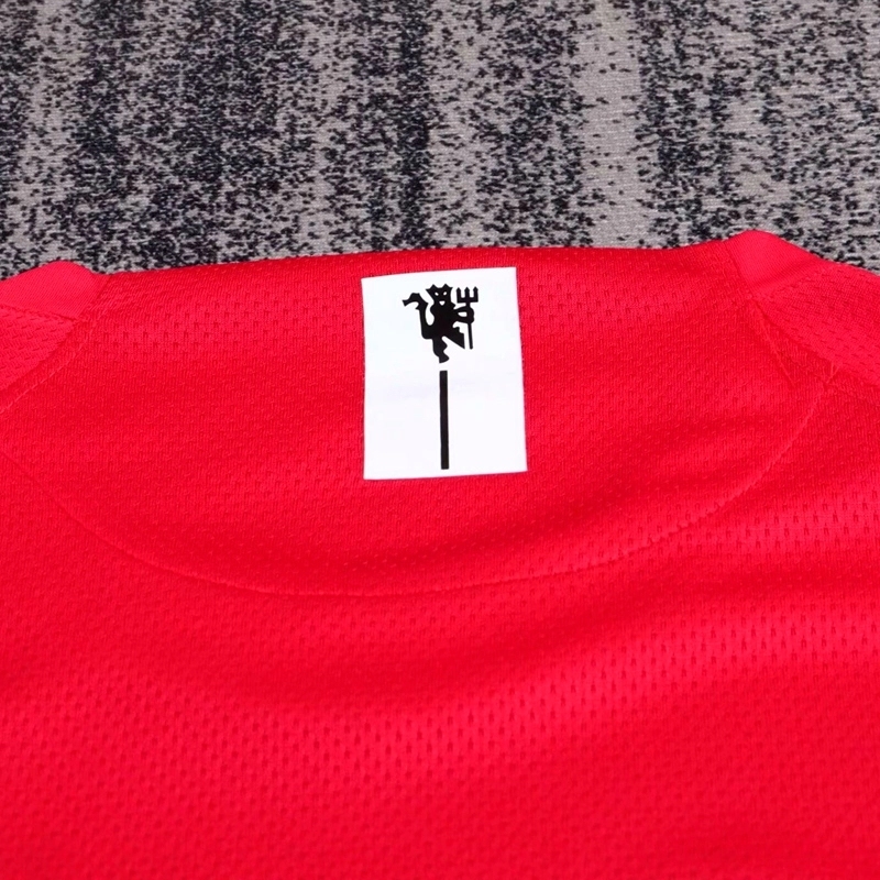 2007-08 MANCHESTER UNITED HOME KIDS KIT