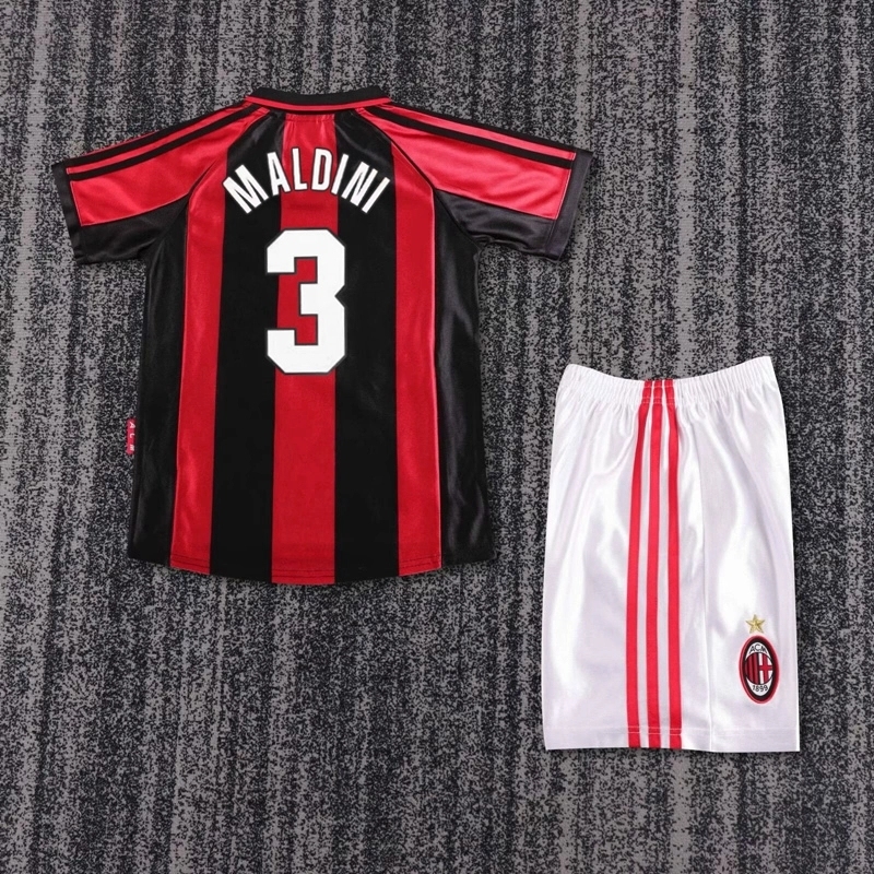 1998-99 AC MILAN HOME KIDS KIT