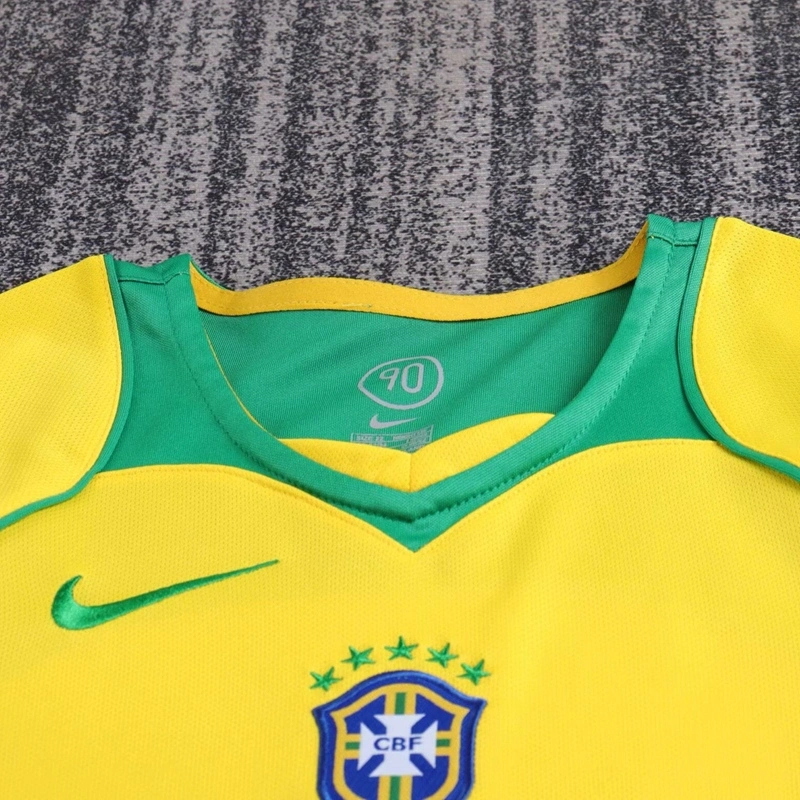 2004 BRAZIL HOME KIDS KIT