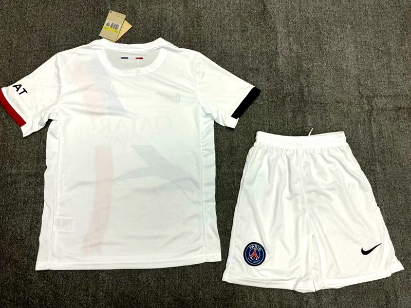24-25 PSG AWAY MEN AND KIDS KIT
