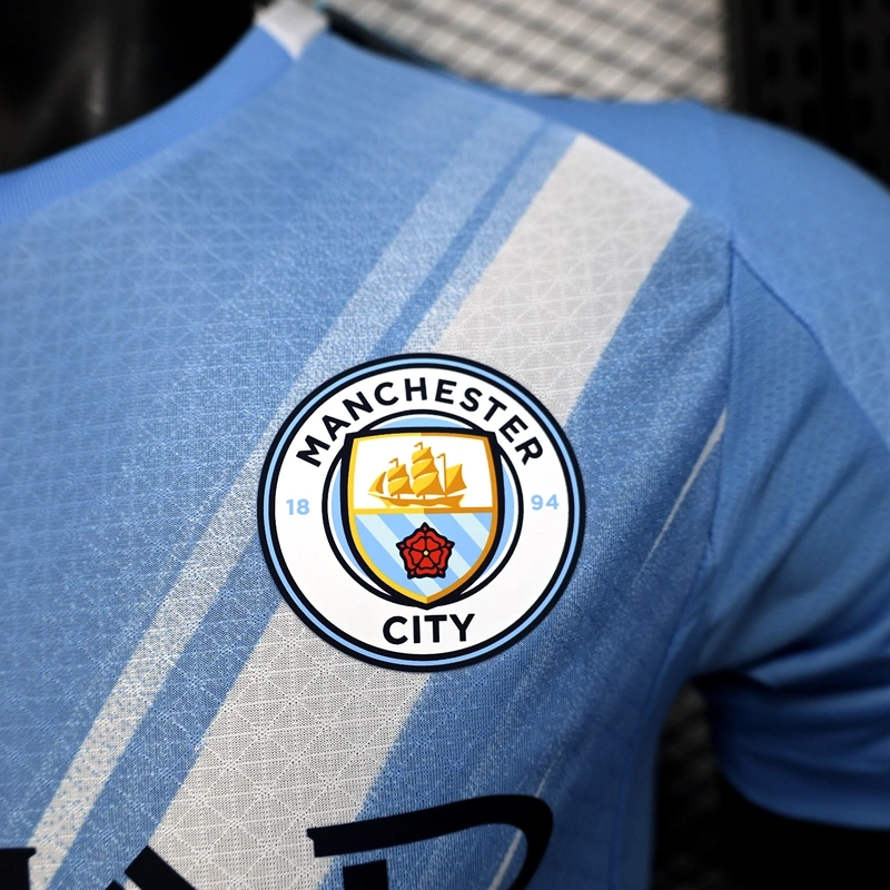 25-26 MANCHESTER CITY HOME PLAYER VERSION