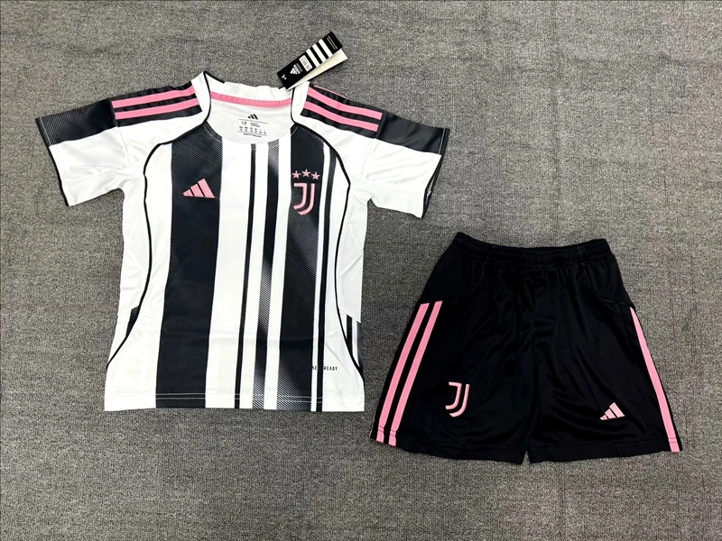 2025-26 JUVENTUS HOME MEN AND KIDS KIT
