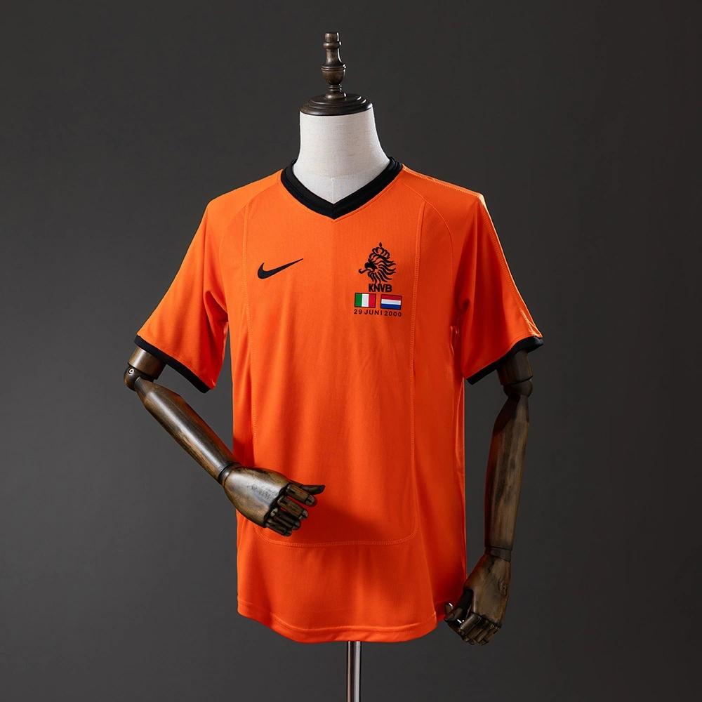 2000 NETHERLANDS HOME