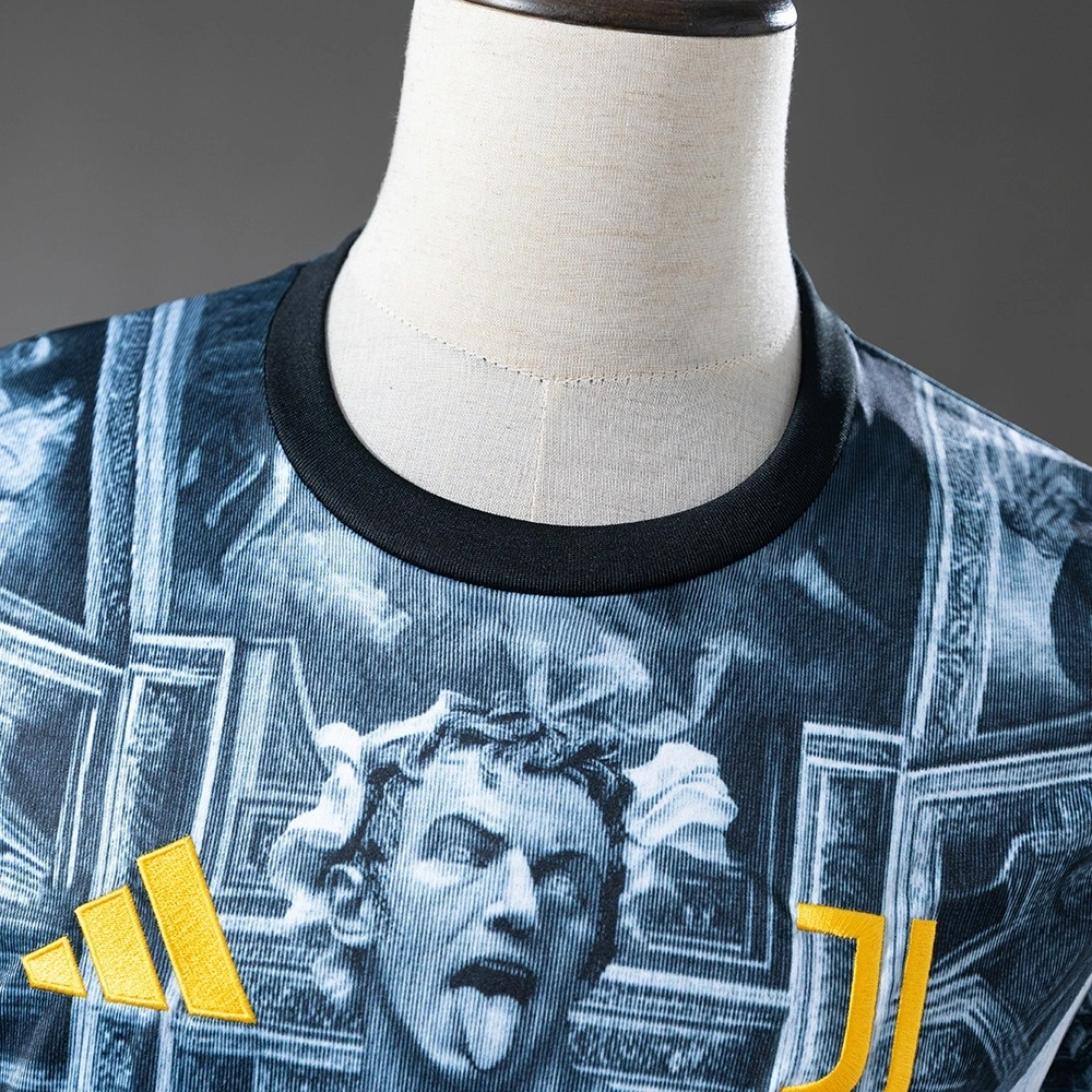 2025-26 JUVENTUS LONG-SLEEVED PRE-MATCH