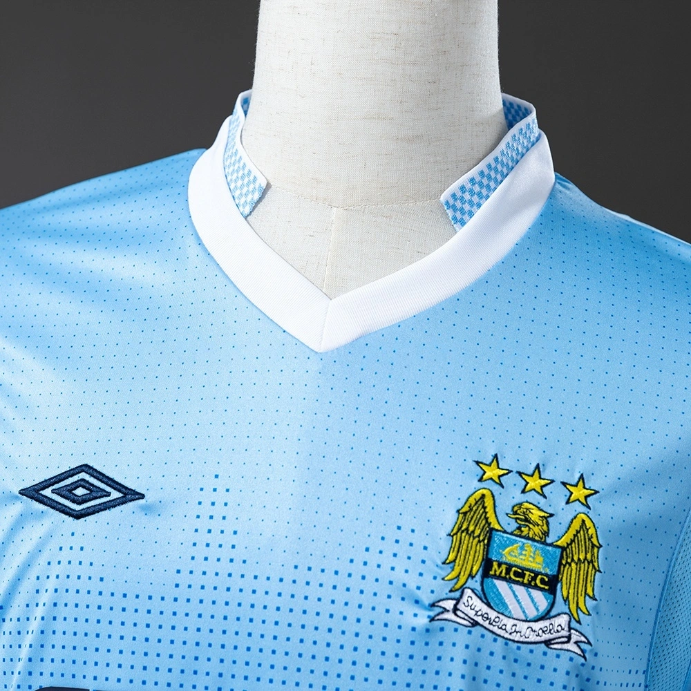 2011-12 MANCHESTER CITY HOME