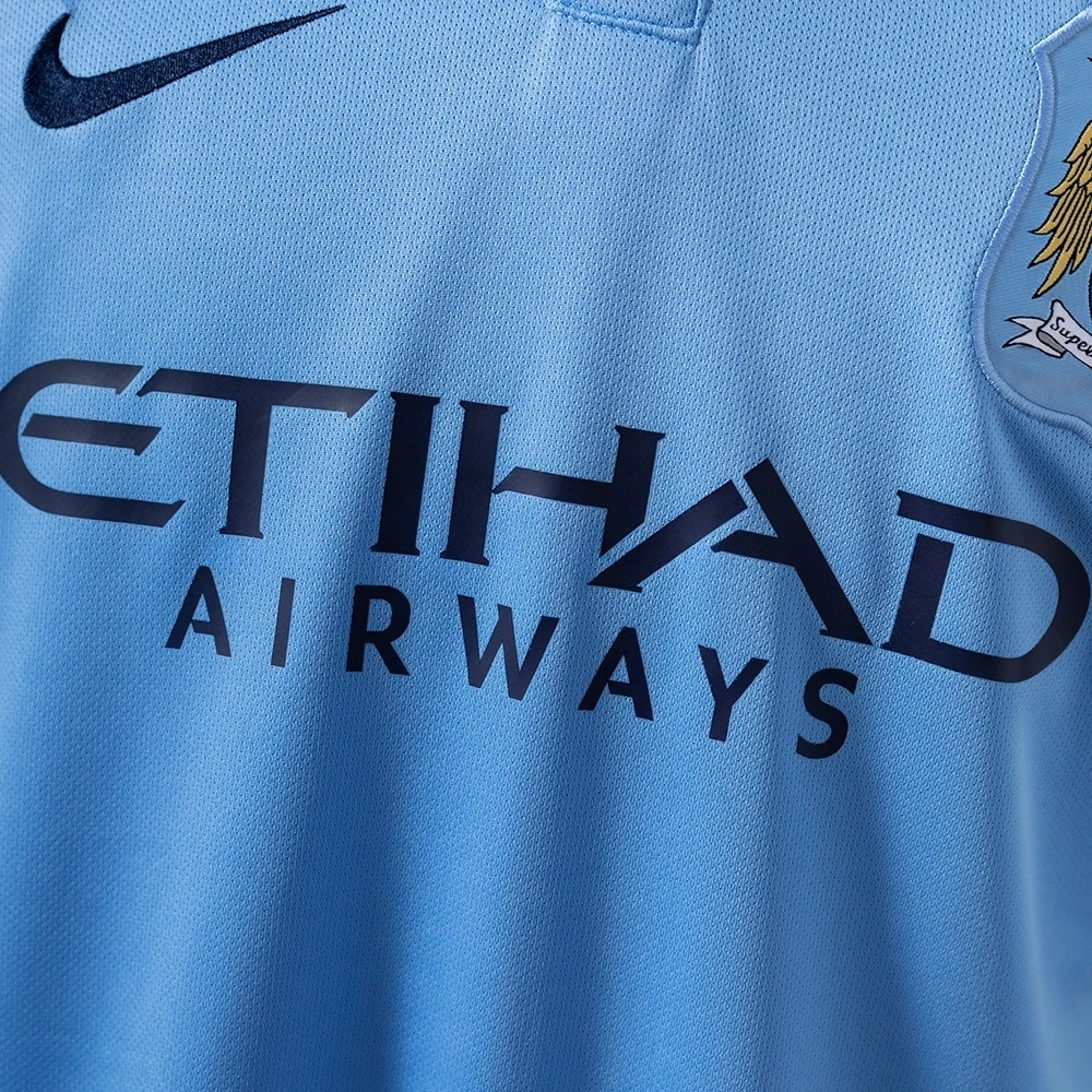 2015-16 MANCHESTER CITY HOME