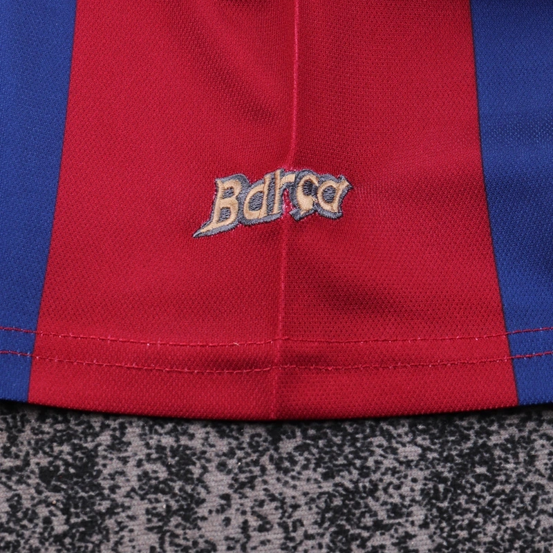 1998-99 BARCELONA HOME KIDS KIT