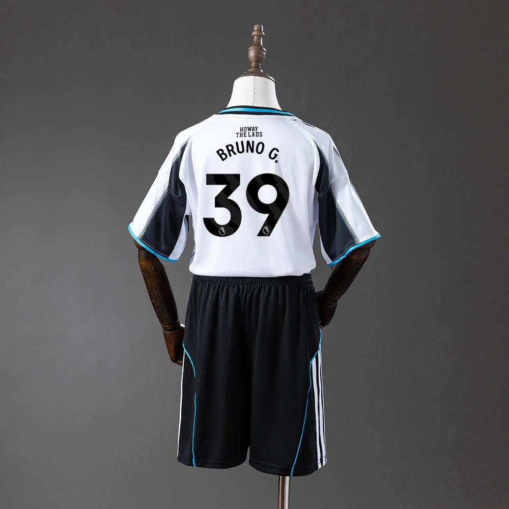 2025-26 NEWCASTLE HOME MEN AND KIDS KIT
