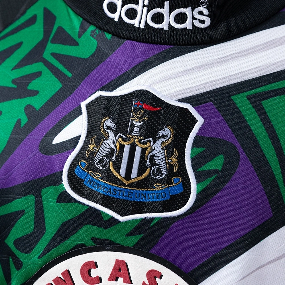 1995-96 NEWCASTLE GOALKEEPER LONG SLEEVE