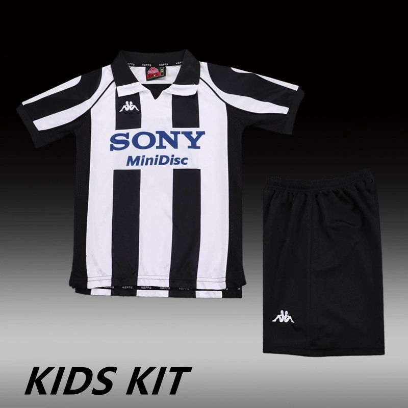 1997-98 JUVENTUS HOME KIDS KIT