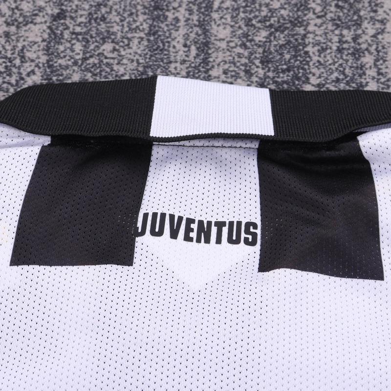 2014-15 JUVENTUS HOME KIDS KIT