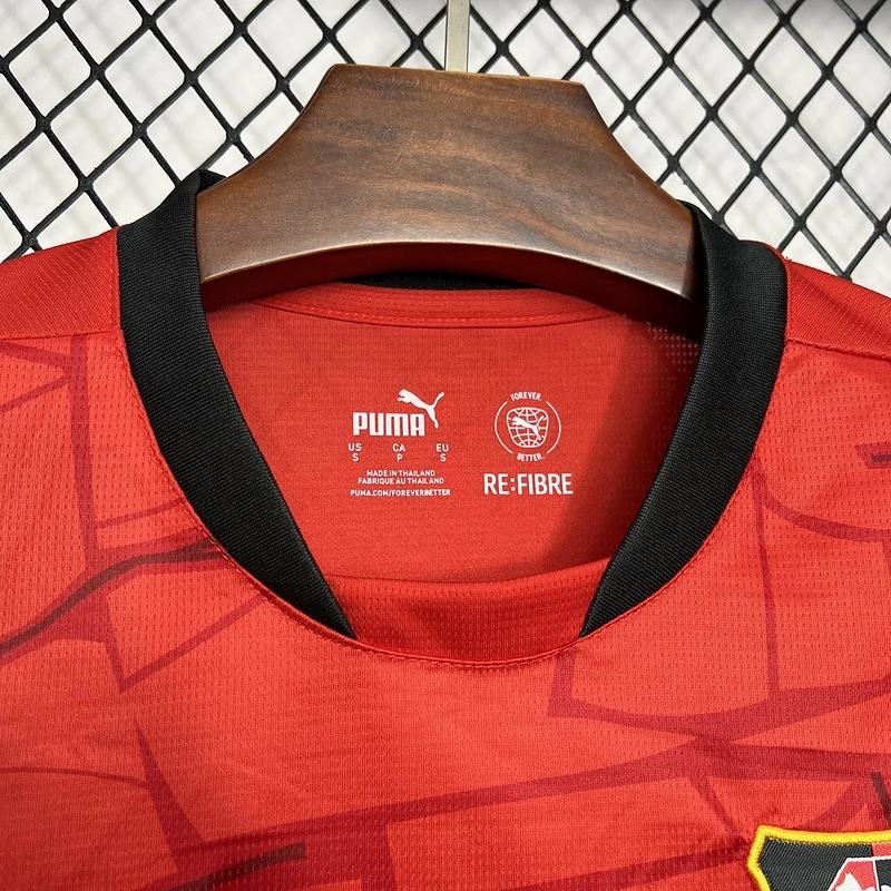 24-25 RENNAIS HOME
