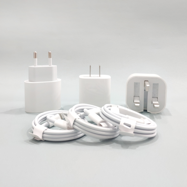 Apple PD 20w charger, original quality, 1:1 compatible with iPhone 11 12 13 14 15 16 charger