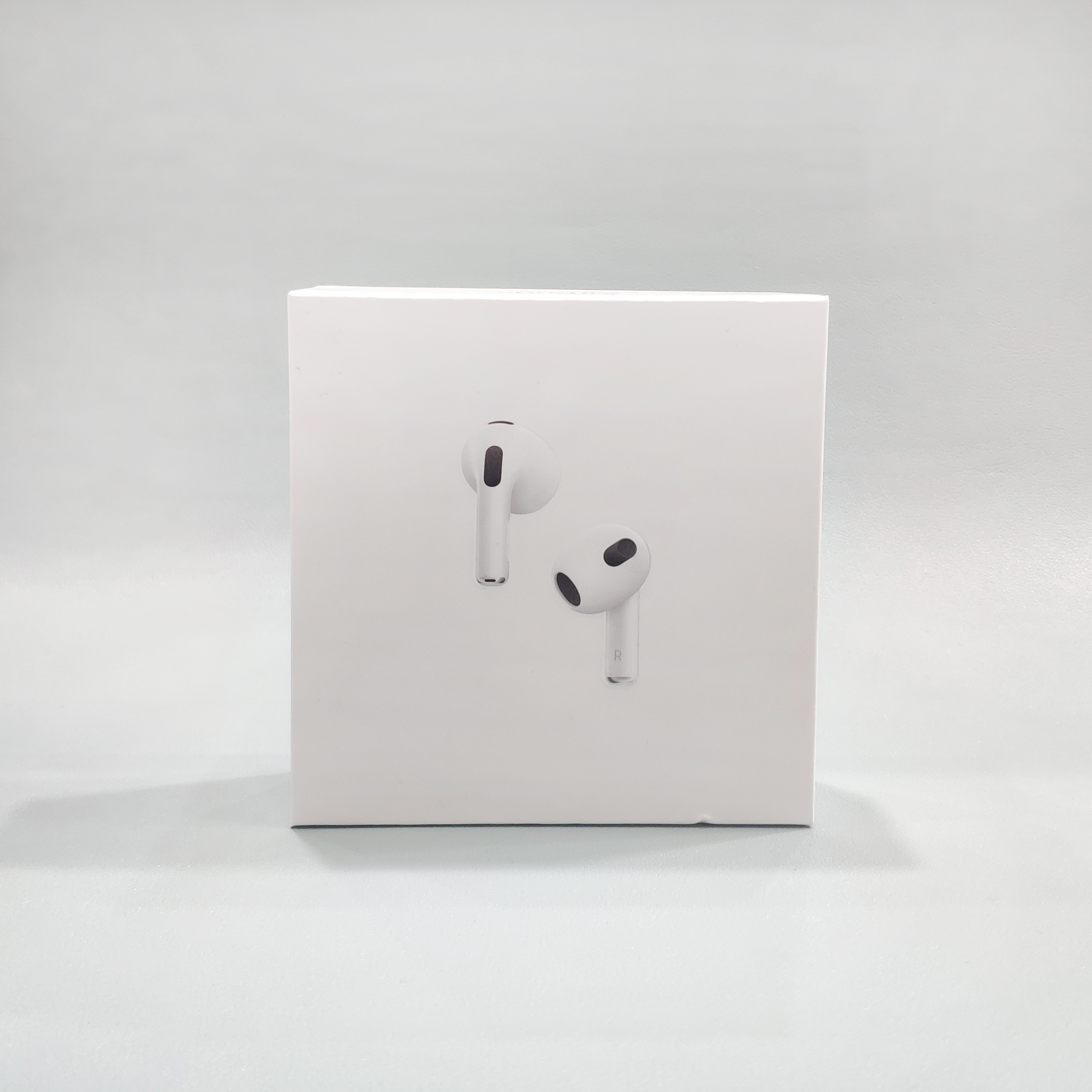 Apple headphones  AirPods2  AirPods3 AirPods4  AirPods pro2