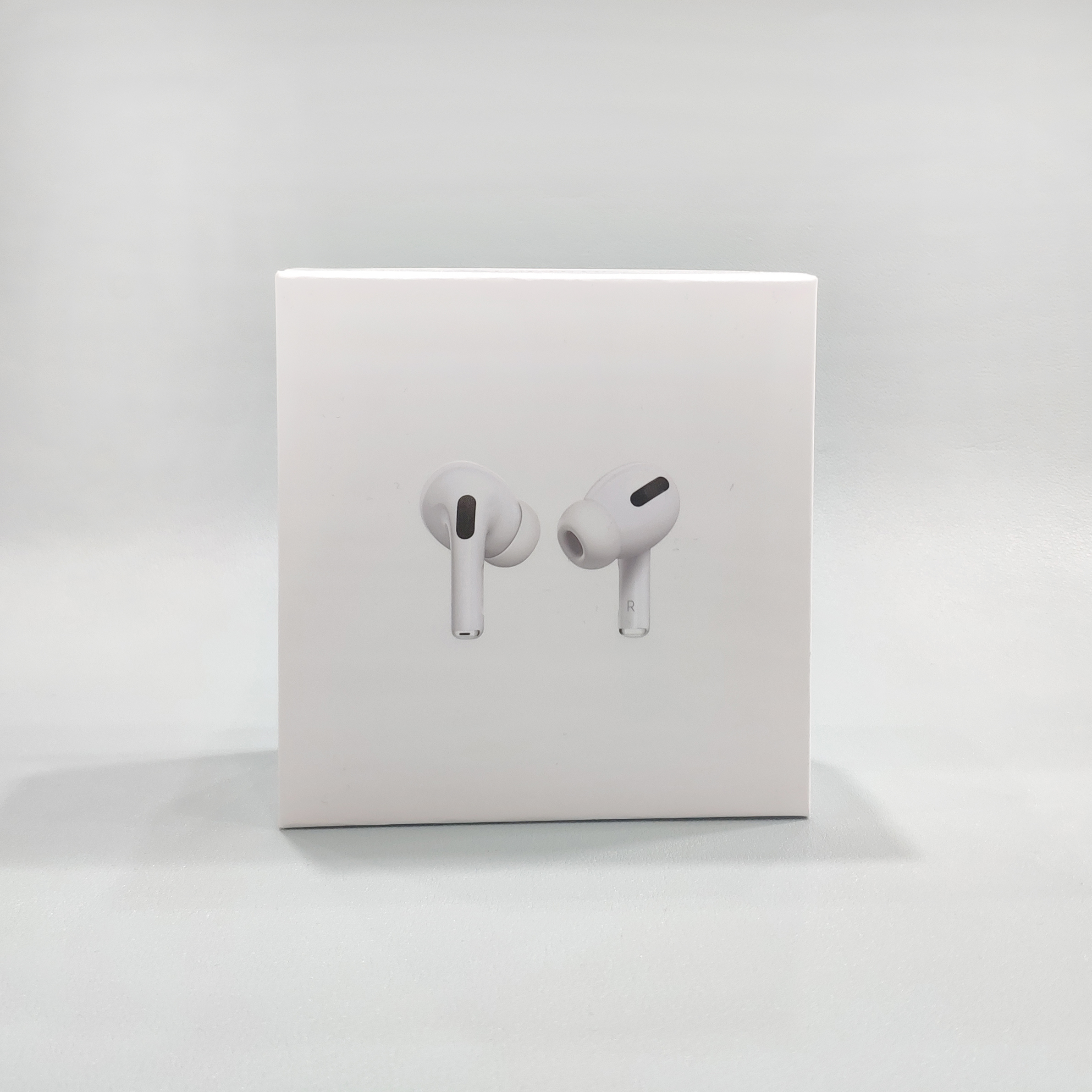 Apple headphones  AirPods2  AirPods3 AirPods4  AirPods pro2