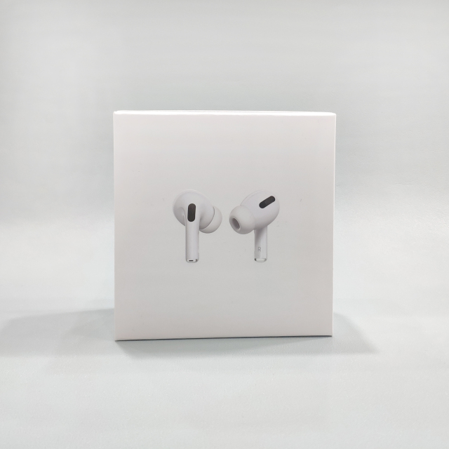 Apple headphones  AirPods2  AirPods3 AirPods4  AirPods pro2