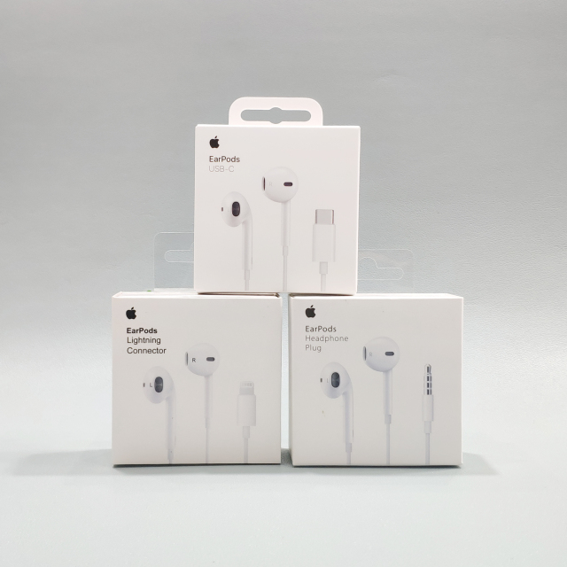 iPhone Earbuds Earphones with Built-in Microphone & Volume Control  Noise Reduction Earphones Original quality Earbuds iPhone