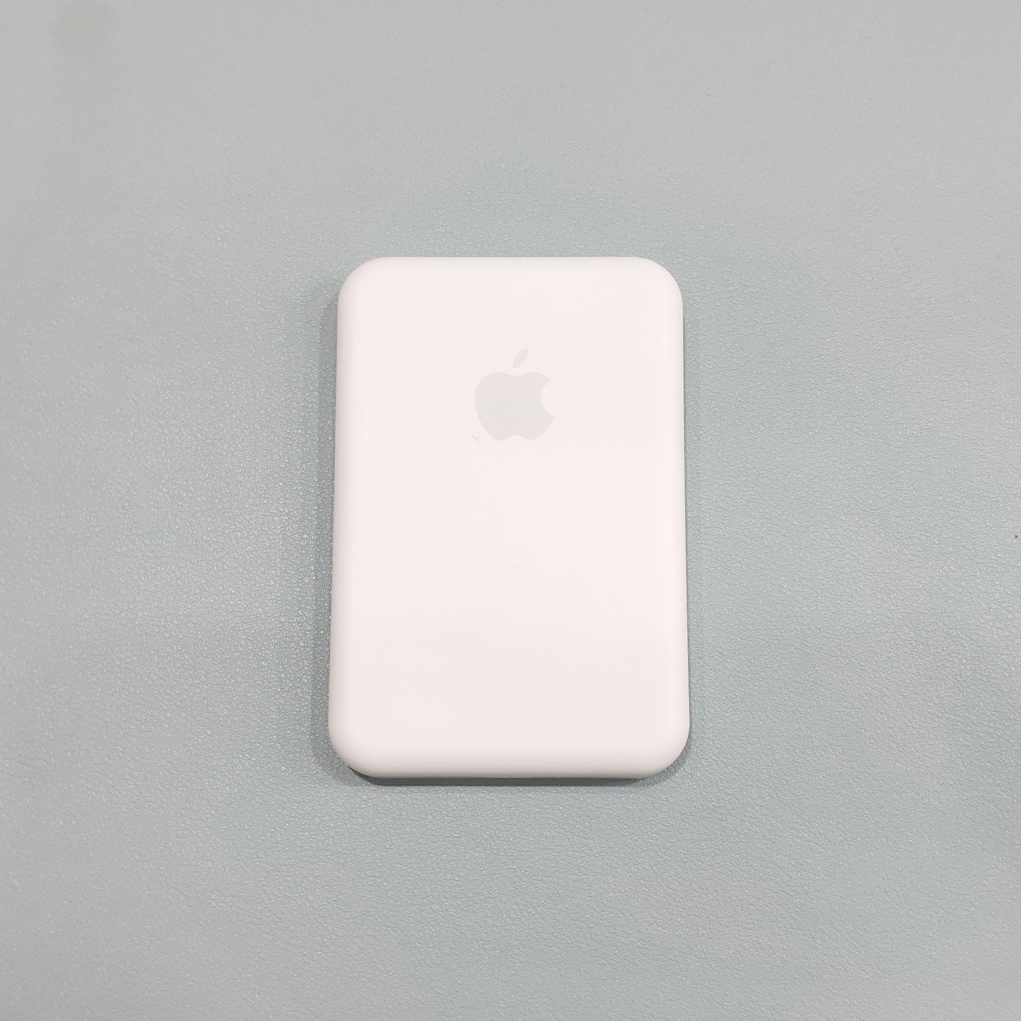Apple battery wireless mobile power for iPhone 12 13 14 15 16 promax