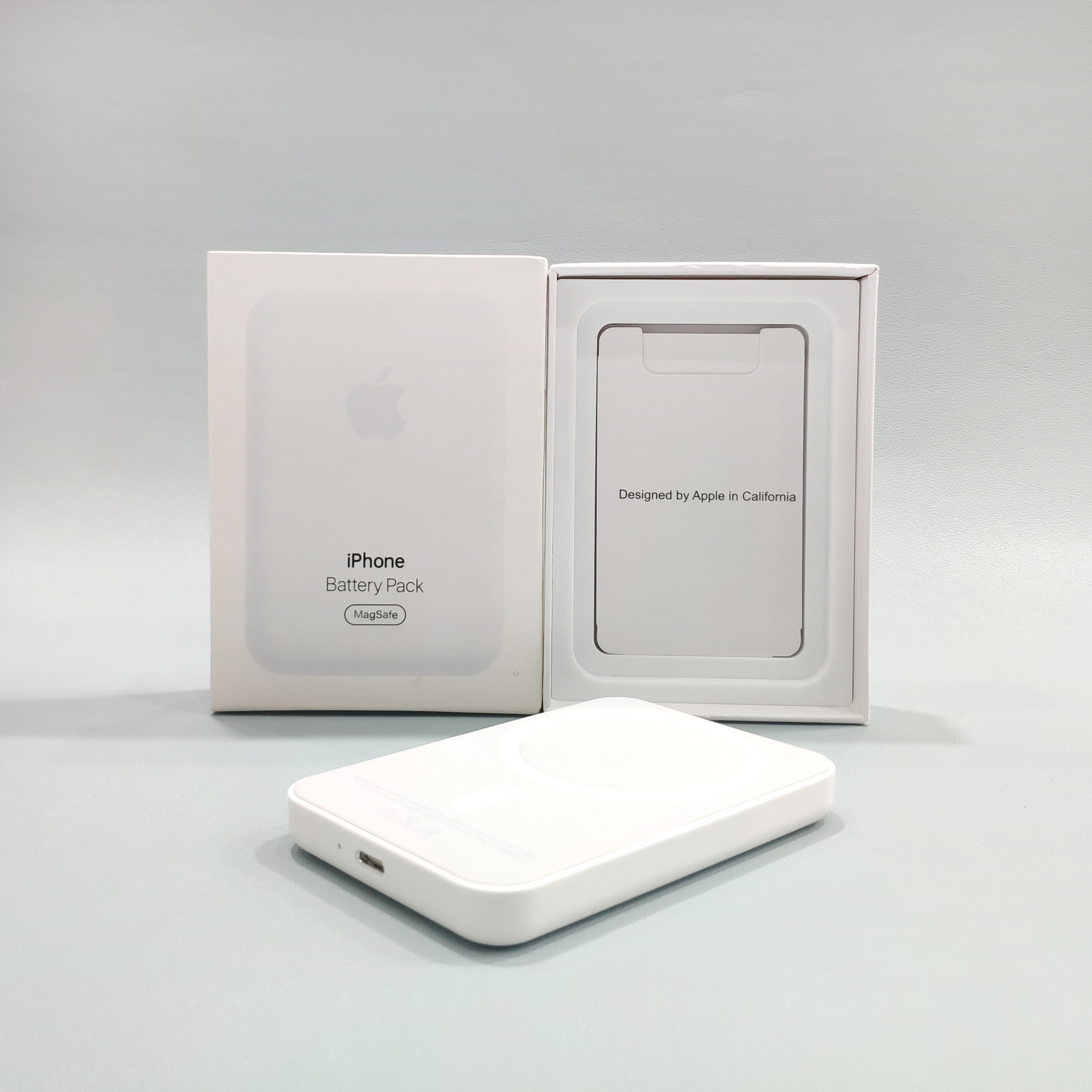 Apple battery wireless mobile power for iPhone 12 13 14 15 16 promax