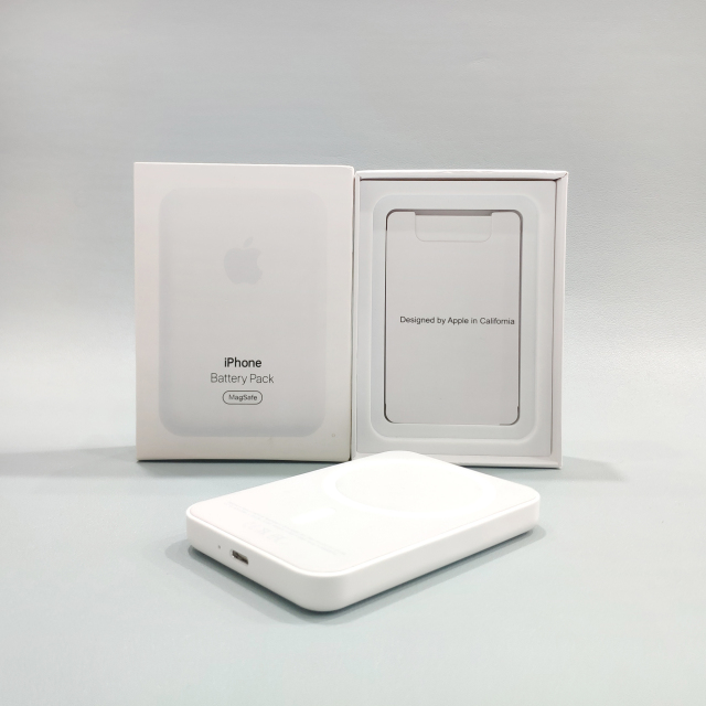 Apple battery wireless mobile power for iPhone 12 13 14 15 16 promax