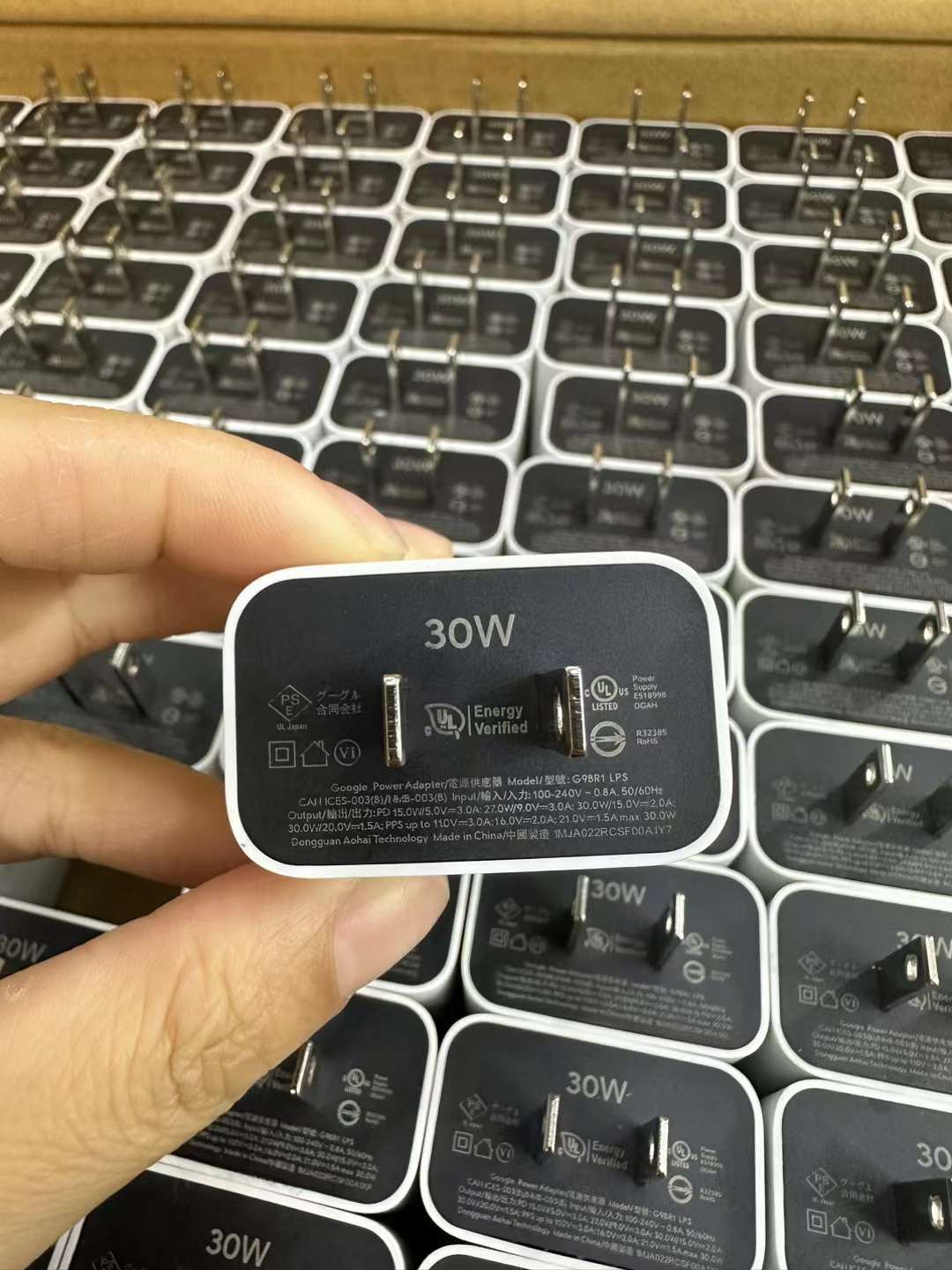 Google high quality 30W c type mobile phone charger