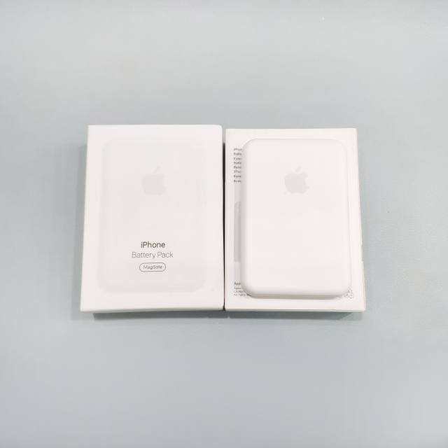 Magsafe battery iPhone battery wireless mobile power bank 5000mah 10000mah