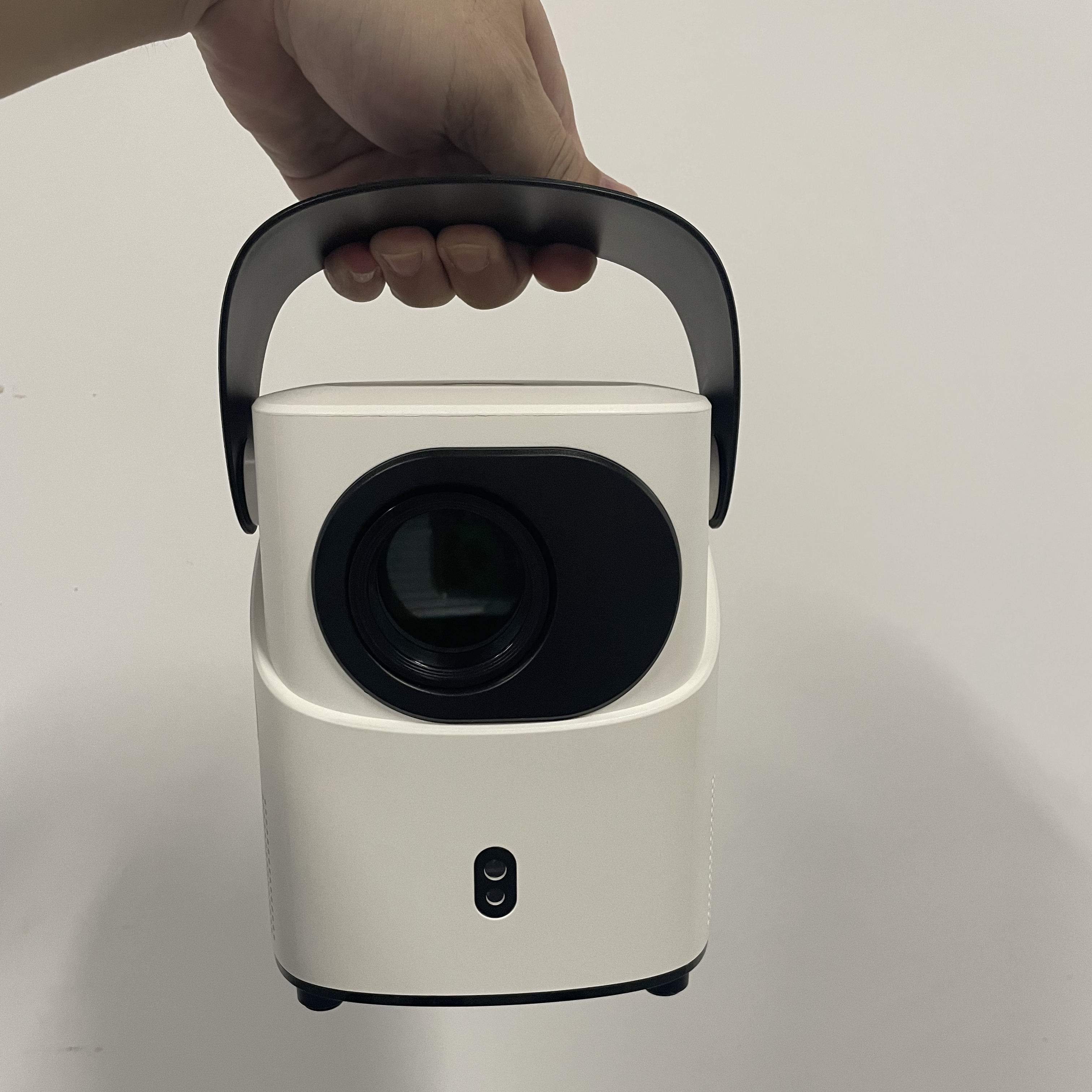T-2 Projector Support cracked version 4K Home Smart Portable Outdoor