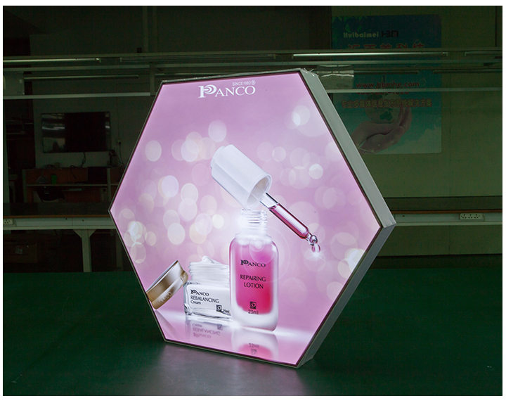 Regular hexagon light box