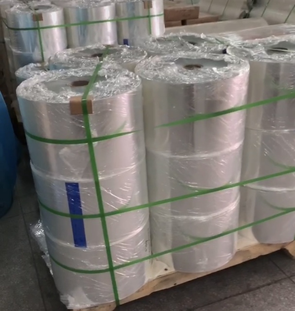 Anti ultraviolet and anti-aging PET film