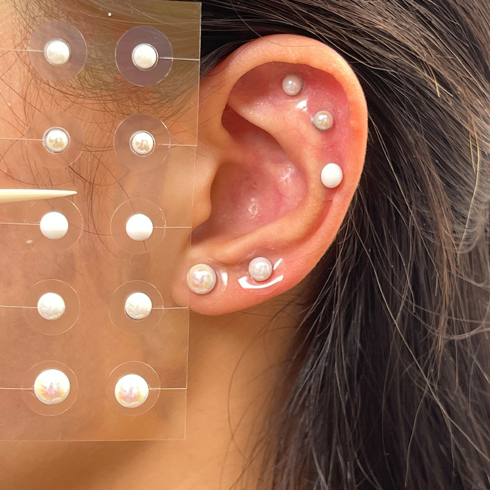 Warm & Nourishing Five Elements Wellness Ear Studs, Pearl Version