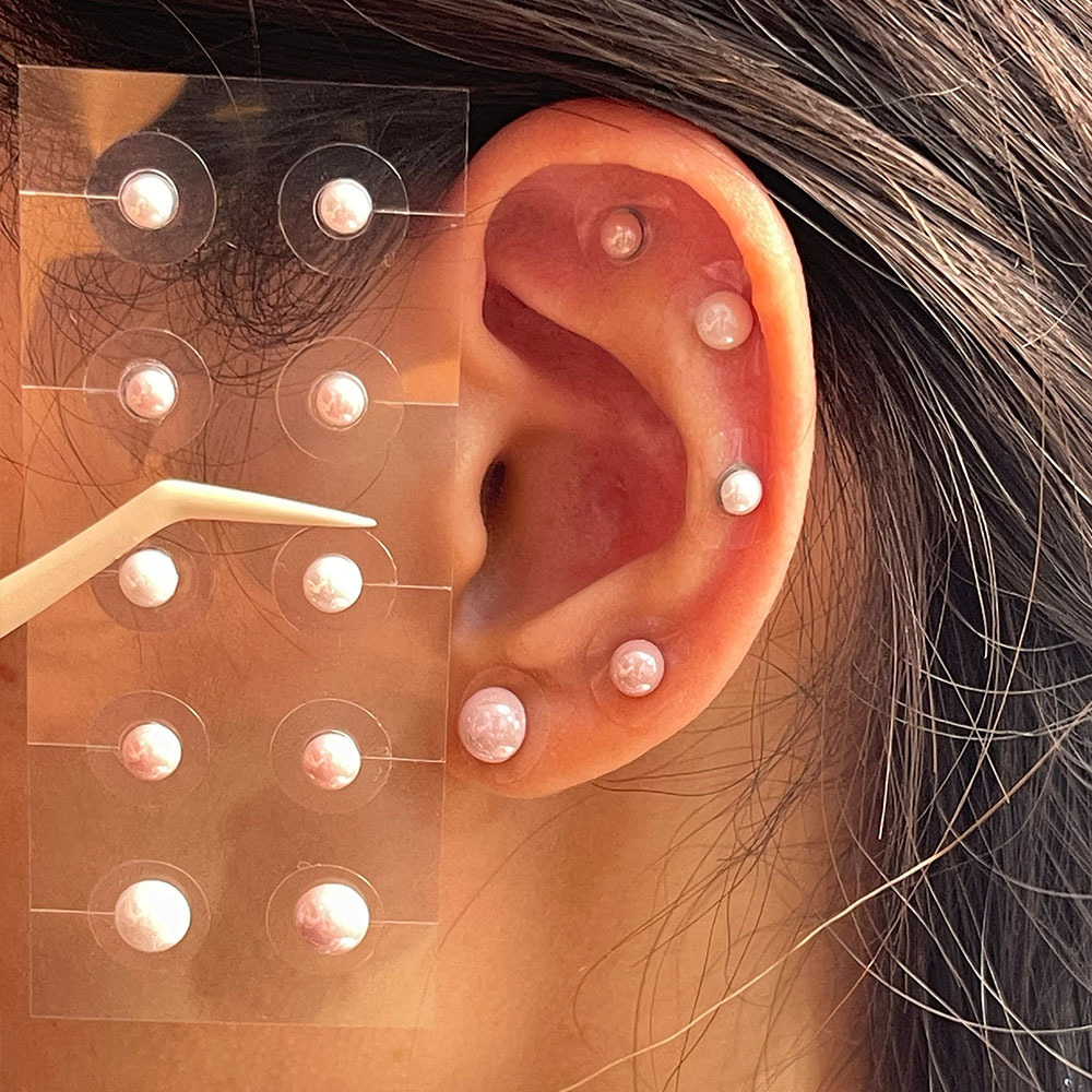 Warm & Nourishing Five Elements Wellness Ear Studs, Pearl Version