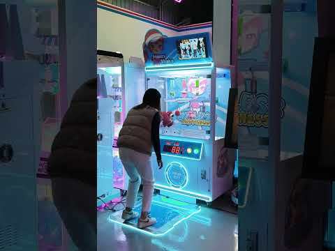 Happy Shake Arcade Prize Merchandiser | Score Accumulation Gift Redemption with Timed Reset