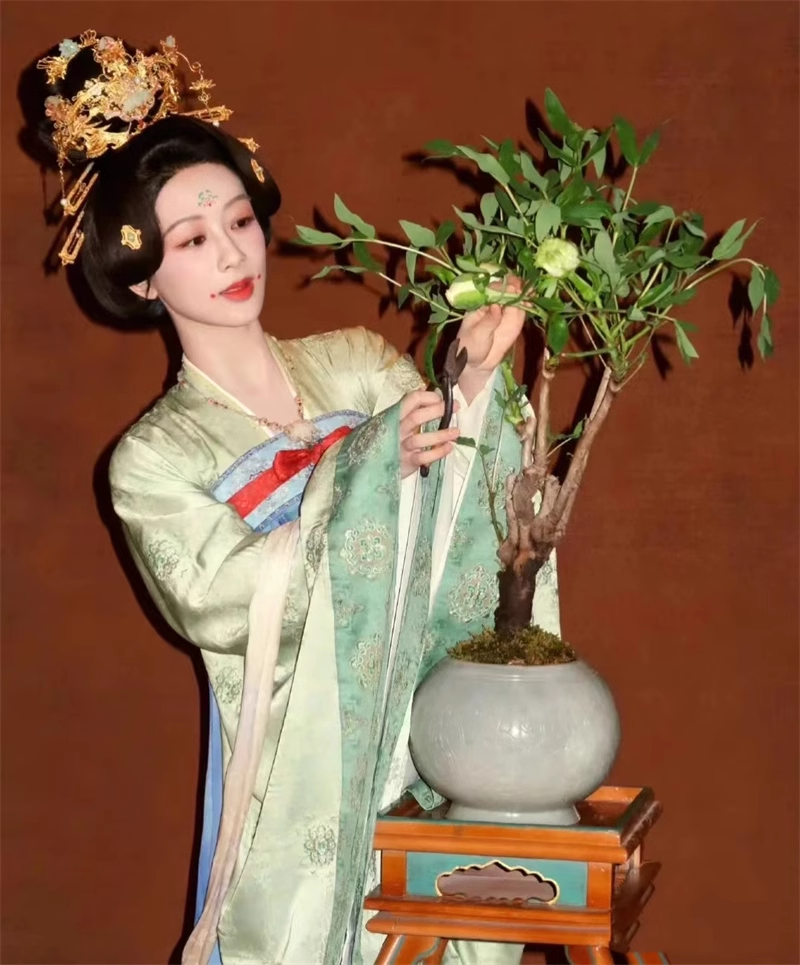 Ancient Chinese Bride Groom Wedding Hanfu for Hot Drama Flourished Peony Guo Se Fang hua Male Female Wedding Dress Delicate Costume w Hair Accessories Hat