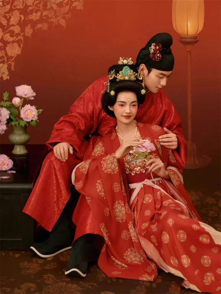 Ancient Chinese Bride Groom Wedding Hanfu for Hot Drama Flourished Peony Guo Se Fang hua Male Female Wedding Dress Delicate Costume w Hair Accessories Hat