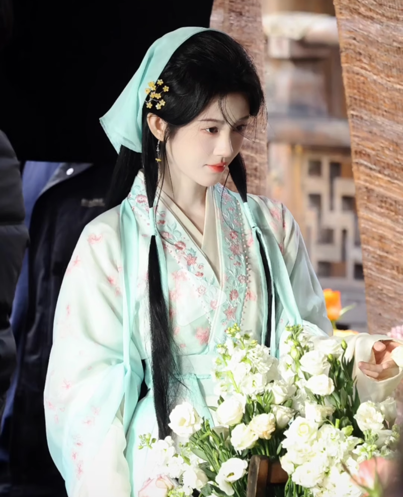 Guo JingMing New Drama Veil of Shadows Beautiful Women Fairy Costume Aesthetic Female Hanfu Delicate Embroidery Super High Quality Cloth Material Super Fairy Design Dress Performance Photography Super Pretty