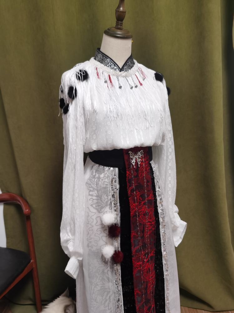 The Blossoming Love Actress Sun Zhenni Same Design Costume Hanfu Fairy Dress Ancient Chinese Drama Hanfu with Hair Accessories Hair Jewlery