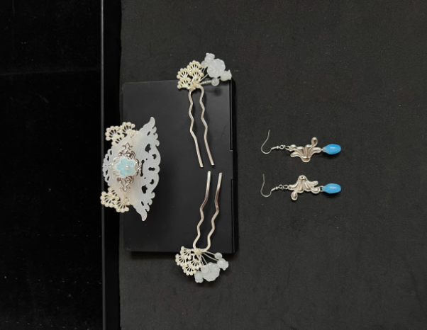 Hot Drama The Prisoner of Beauty Ancient Chinese Hanfu Costume Qin Han Dynasty Princess Rich Lady Wear Zhe Yao Song Zu'Er Same Design Female Dress and Delicate Handmade Hair Accessory Hair Jewelry Set Hair Combs Hairpiece Performance Thematic Photography