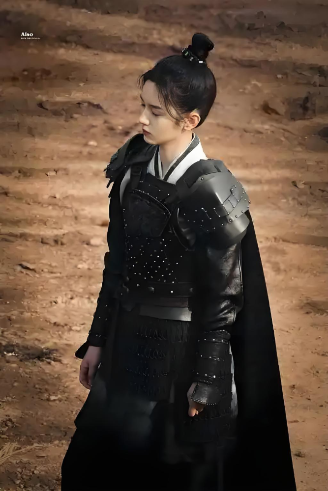 Jin Yue Ru Ge Legend of The Female General Drama Costume Ancient Chinese General's Armour Actor Cheng Lei Actress Zhou Ye Couple Lovers' Photography Cosplay Hanfu Delicate Embroidery High Quality Original Drama Design Chinese Hanfu Clothing