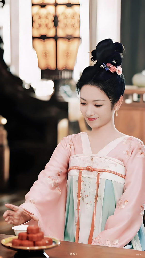 Chang Xiang Si Lost You Forever Hot Drama Costume Female Delicate Embroidery Hanfu Ancient Chinese Hanfu Actoress Yang Zi Xiao Yao Various Women's Red Wedding Hanfu Photography Costume Dress