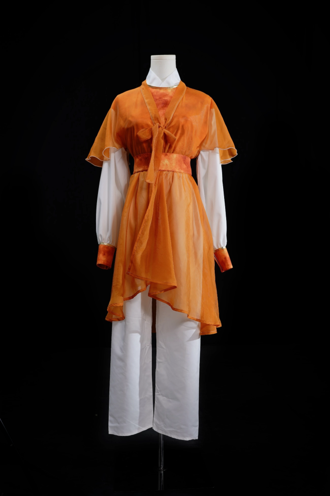 70S 80S Age Classical Movie Drama Costume Hanfu Male Female Famous Roles Huang Rong Chinese Paladin：Sword and Fairy III Classical Martial Arts Drama Jin Yong Various Vintage Costumes Cosplay Stage Performance Hanfu Dance Dress