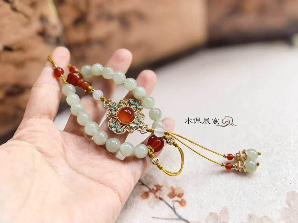 High Quality Precious Natural Stone Handmade Vintage Jewelry Brooch Collar Buckle Hanging Accessory Hanfu Cheongsam Accessory Chinese National Style Agate Crystal Pearl Jade Piece Beading Bracelet Mobile Chain Car Hanging Charm Brooch Ya Jin Shi Ba Zi