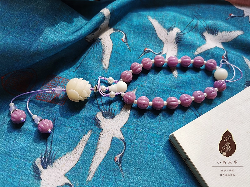 High Quality Precious Natural Stone Handmade Vintage Jewelry Brooch Collar Buckle Hanging Accessory Hanfu Cheongsam Accessory Chinese National Style Agate Crystal Pearl Jade Piece Beading Bracelet Mobile Chain Car Hanging Charm Brooch Ya Jin Shi Ba Zi