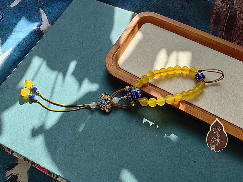 High Quality Precious Natural Stone Handmade Vintage Jewelry Brooch Collar Buckle Hanging Accessory Hanfu Cheongsam Accessory Chinese National Style Agate Crystal Pearl Jade Piece Beading Bracelet Mobile Chain Car Hanging Charm Brooch Ya Jin Shi Ba Zi