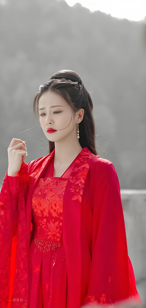 Zhou Sheng Ru Gu One And Only Ancient Chinese Princess General Costume Hanfu Bai Lu Ren JiaLun Shi Yi Delicate Embroidery Hanfu