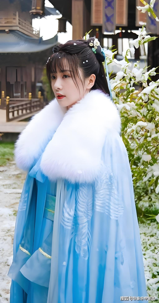Zhou Sheng Ru Gu One And Only Ancient Chinese Princess General Costume Hanfu Bai Lu Ren JiaLun Shi Yi Delicate Embroidery Hanfu