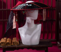 A4 Hat