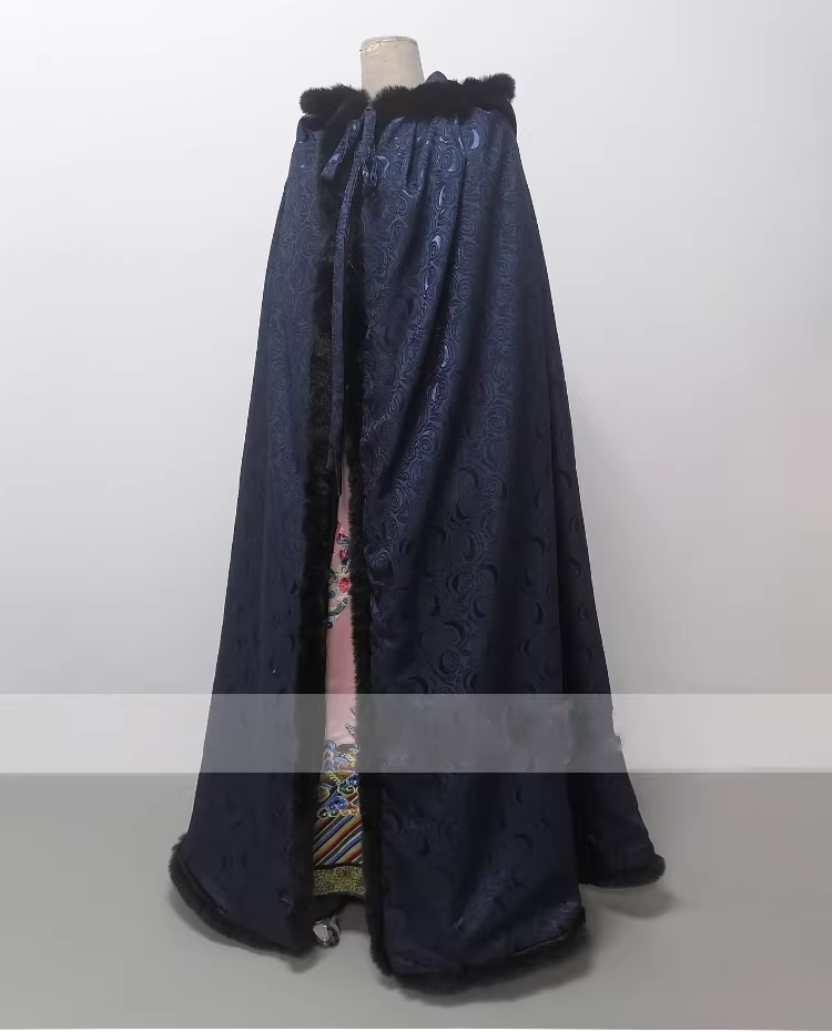 Qing Dynasty Empress Princess Winter Thick Fur Cloak with Delicate Embroidery Mum-Daughter Photography Costume Hanfu Size can be Customized for Ancient Chinese Qing Dynasty Palace Photo