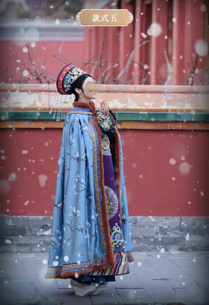 Qing Dynasty Empress Princess Winter Thick Fur Cloak with Delicate Embroidery Mum-Daughter Photography Costume Hanfu Size can be Customized for Ancient Chinese Qing Dynasty Palace Photo