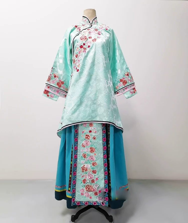 Late Qing Dynasty Hot Drama Nothing Gold Can Stay by Actress Sun Li Actor Chen Xiao Great Business Woman Zhou Ying's Business Running Story Late Qing Folk Citizens Daily Wear Delicate Embroidery Miss Mrs Dress Performance Outfit